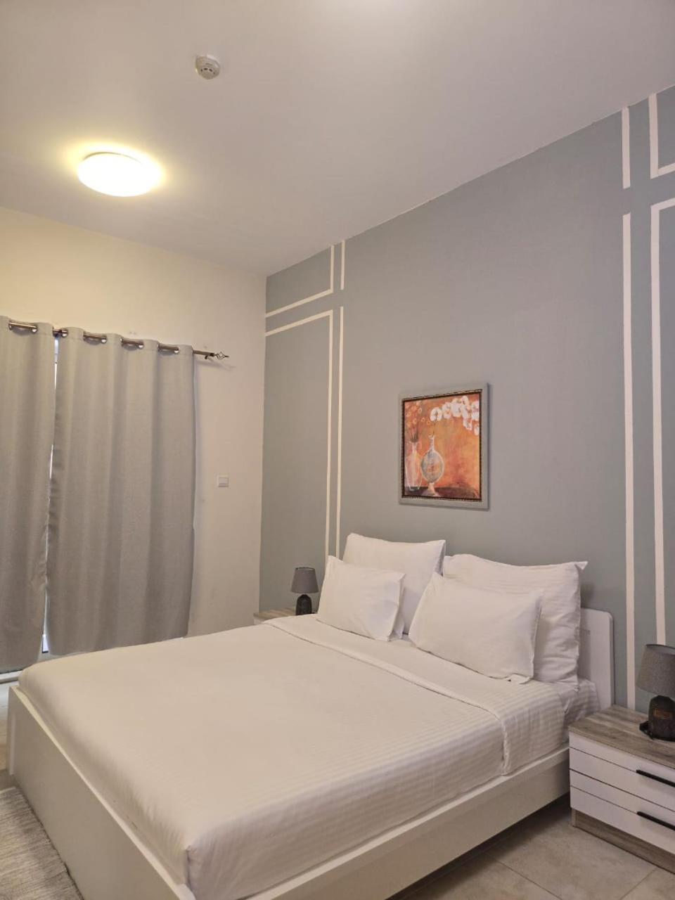 Al Raya Hotel Apartments Dubái Exterior foto